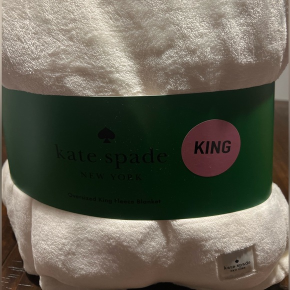 kate spade Bedding Kate Spade Oversized King Fleece Blanket Poshmark